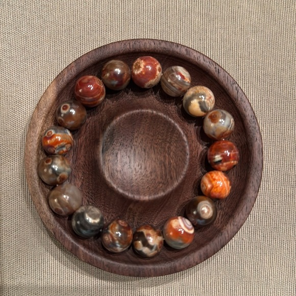 12mm Chocolate Agate Bracelet - Picture 3 of 3